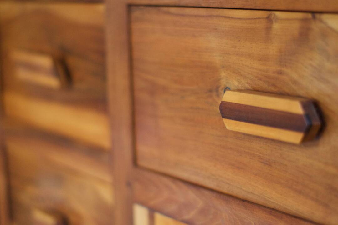 Arts & crafts solid wood sideboard/chest of drawers - France 1950