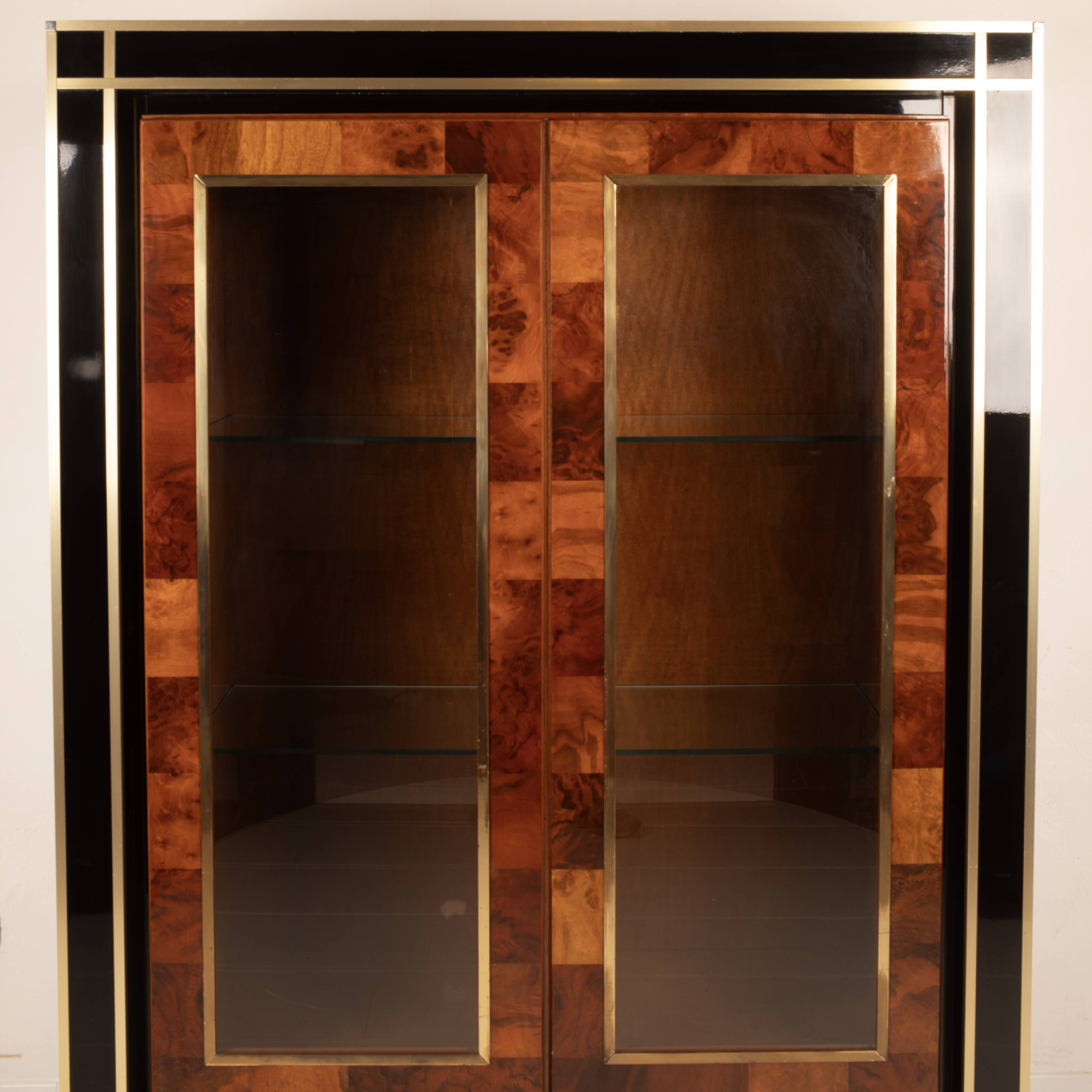 Vitrine en bois de séquoia par Willy Rizzo pour Mario Sabot