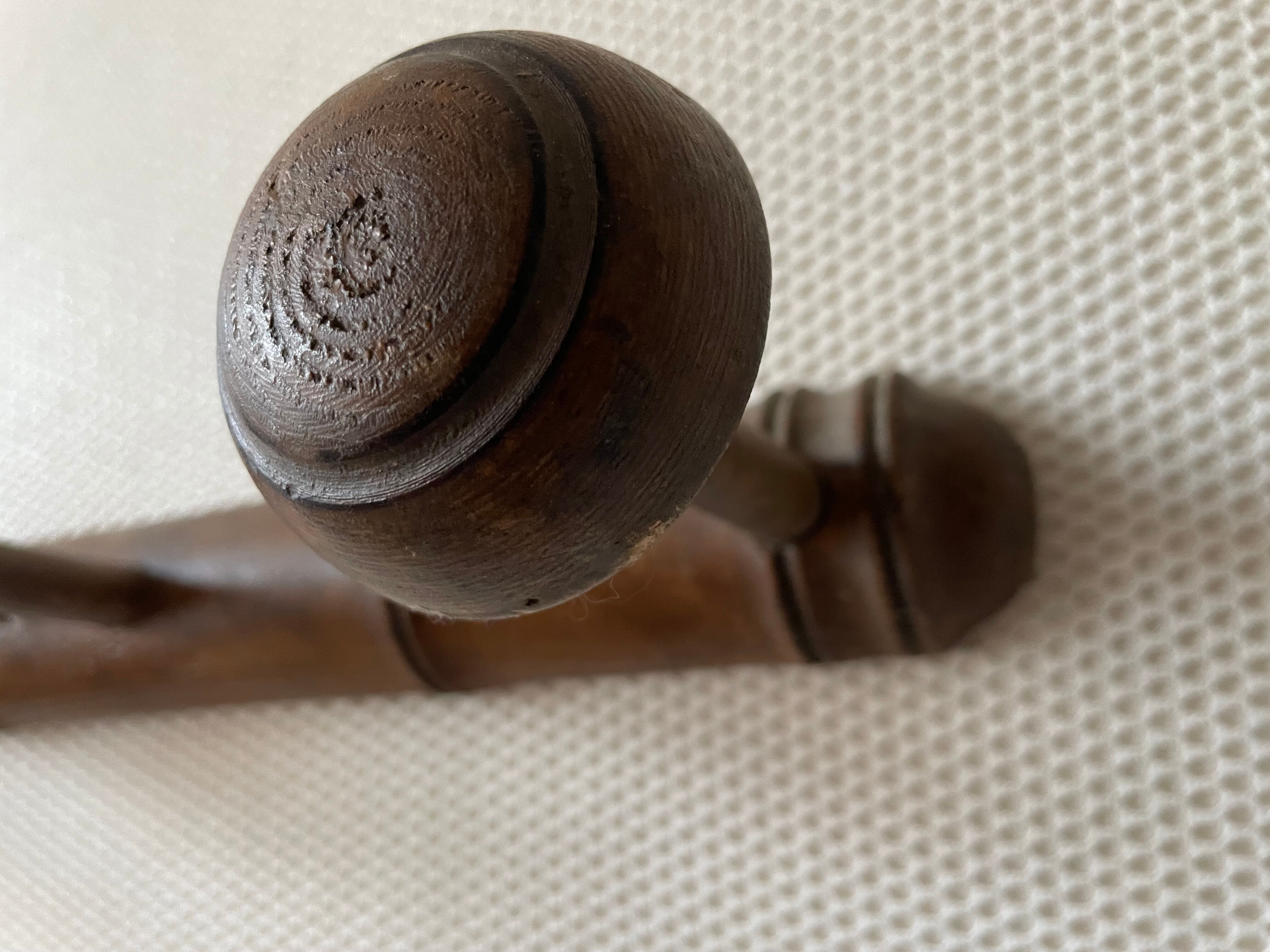 Wooden wall coat rack with 8 hooks
