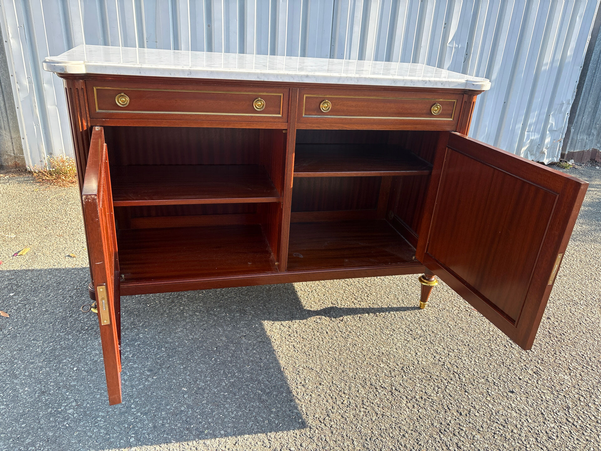 Neoclassical enfilade Maurice Hirsch