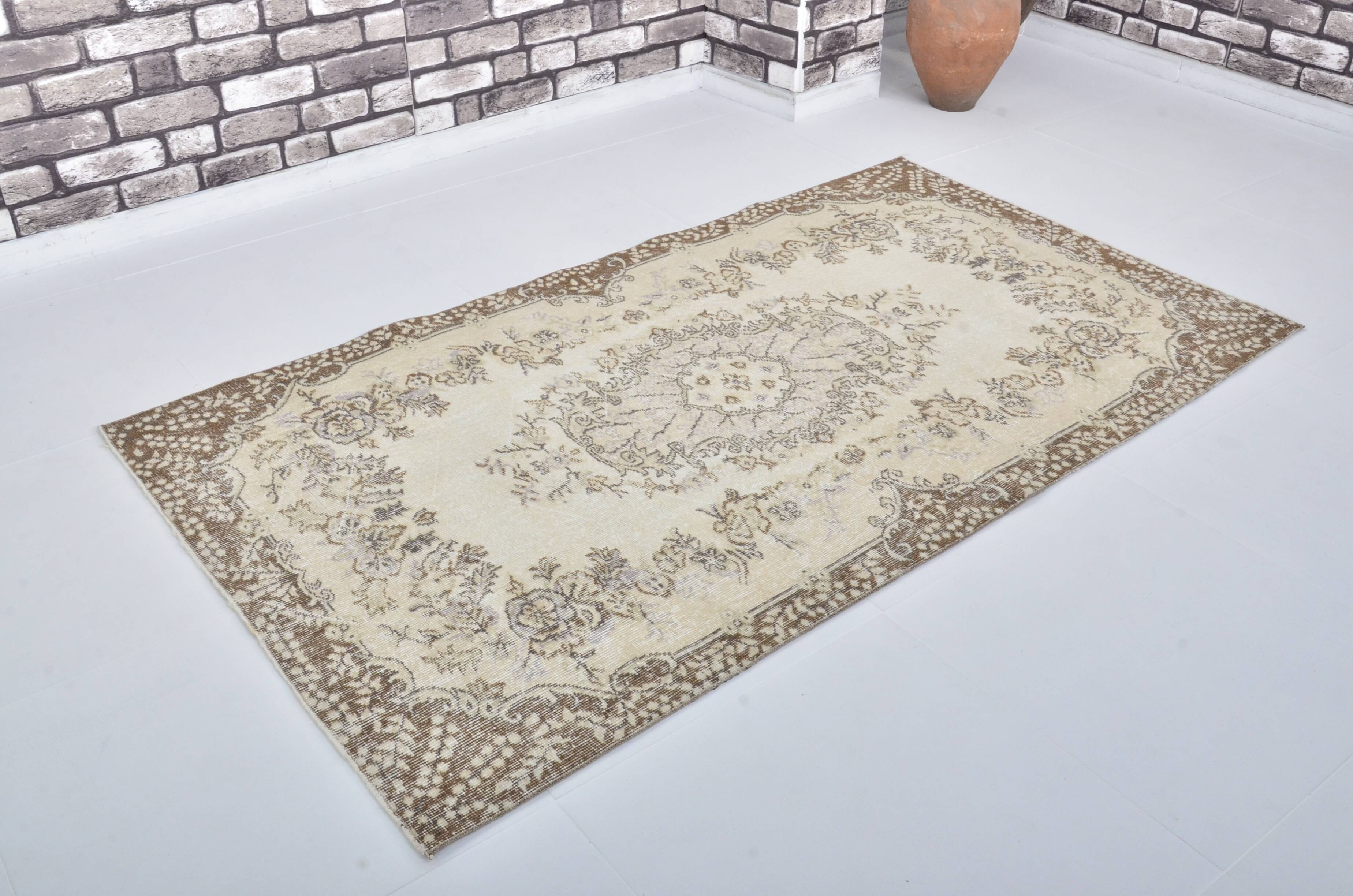Vintage biege home living rug sku 3143