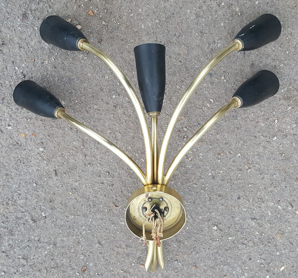 Applique bouquet 5 branches black steel cones, Edition Lunel, 50 years