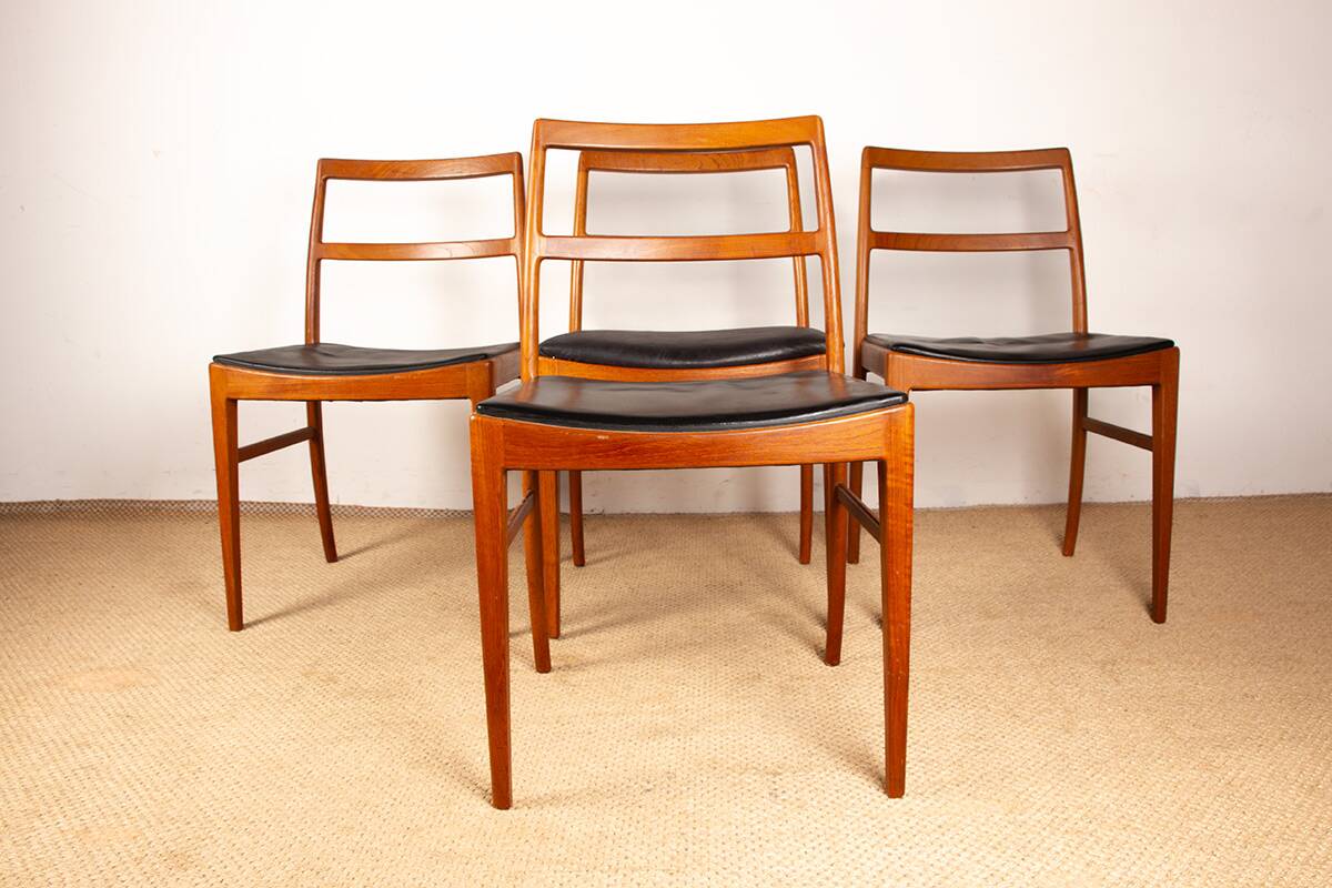 Set of 4 Danish teak and leather chairs, model 430, by Arne Vodder, 1960