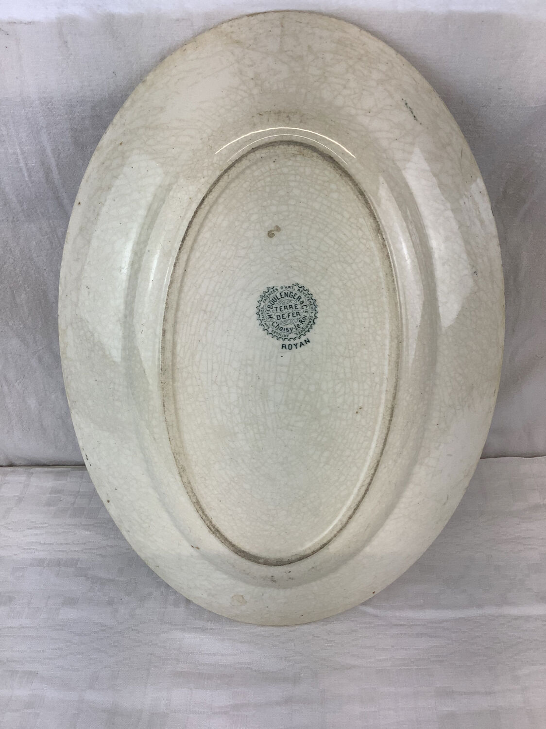 Old dish Terre de fer made in france Choisy le Roi