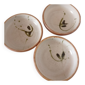 Set of 3 hollow pottery plates from La Colombe