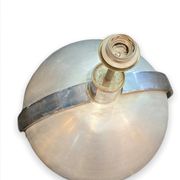 Lampe moderniste en acier brossé circa 1960-1970, Kappa