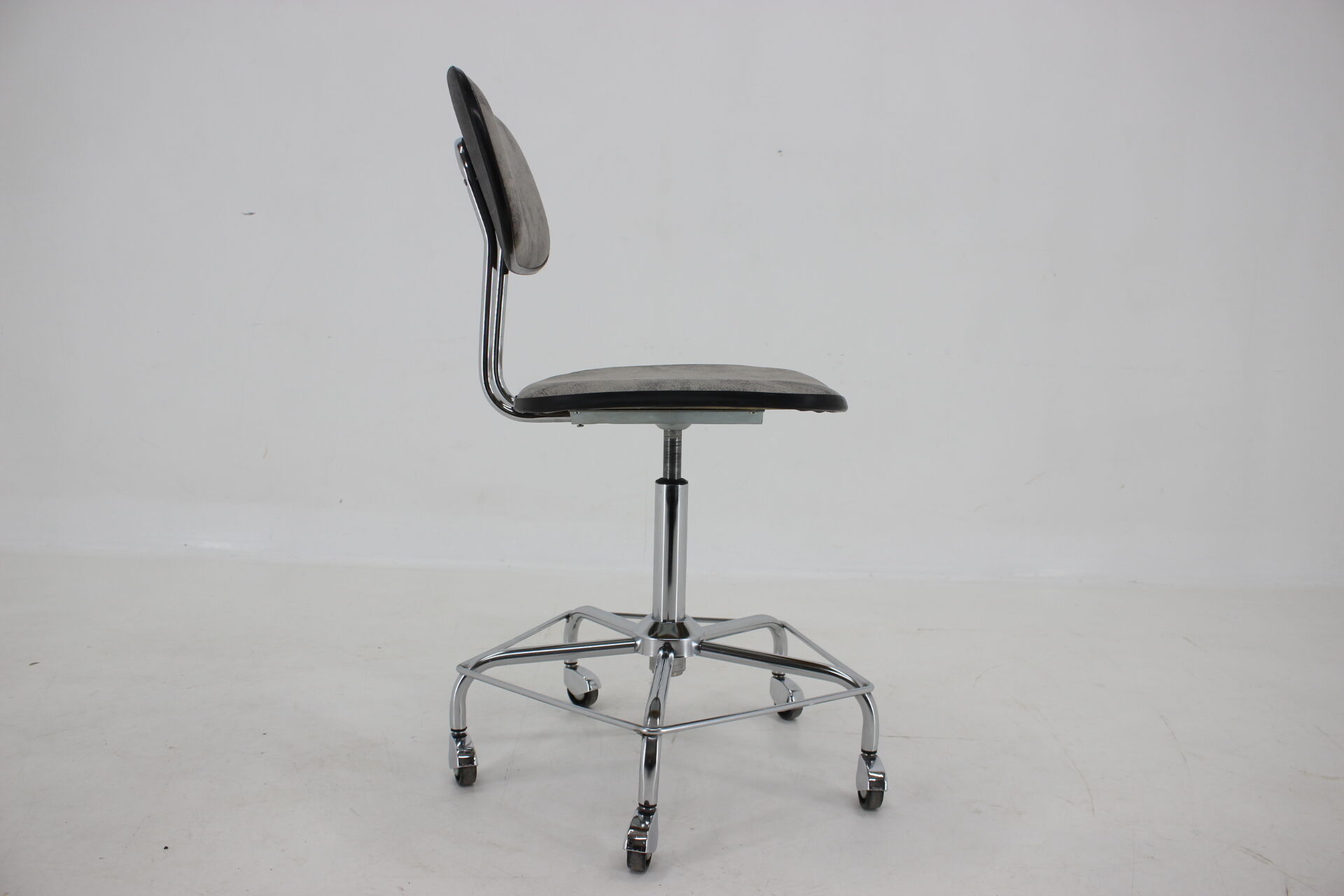 1970s Office Chair in Leather, Germany