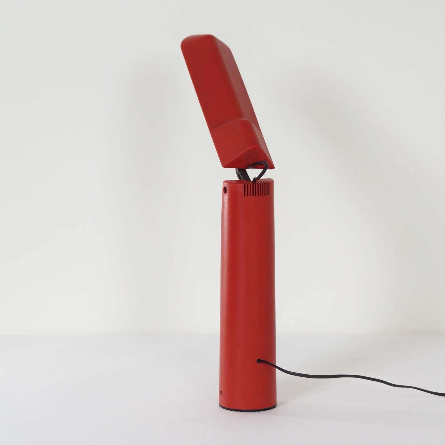 Red picchio desk lamp by isao hosoe for luxo, 1980s