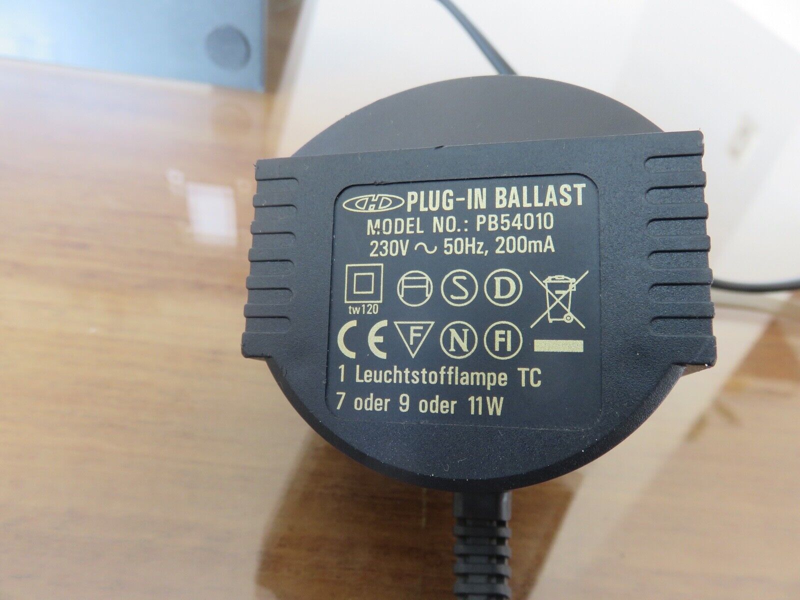 Minimalist teak and metal desk lamp, germany 2000s