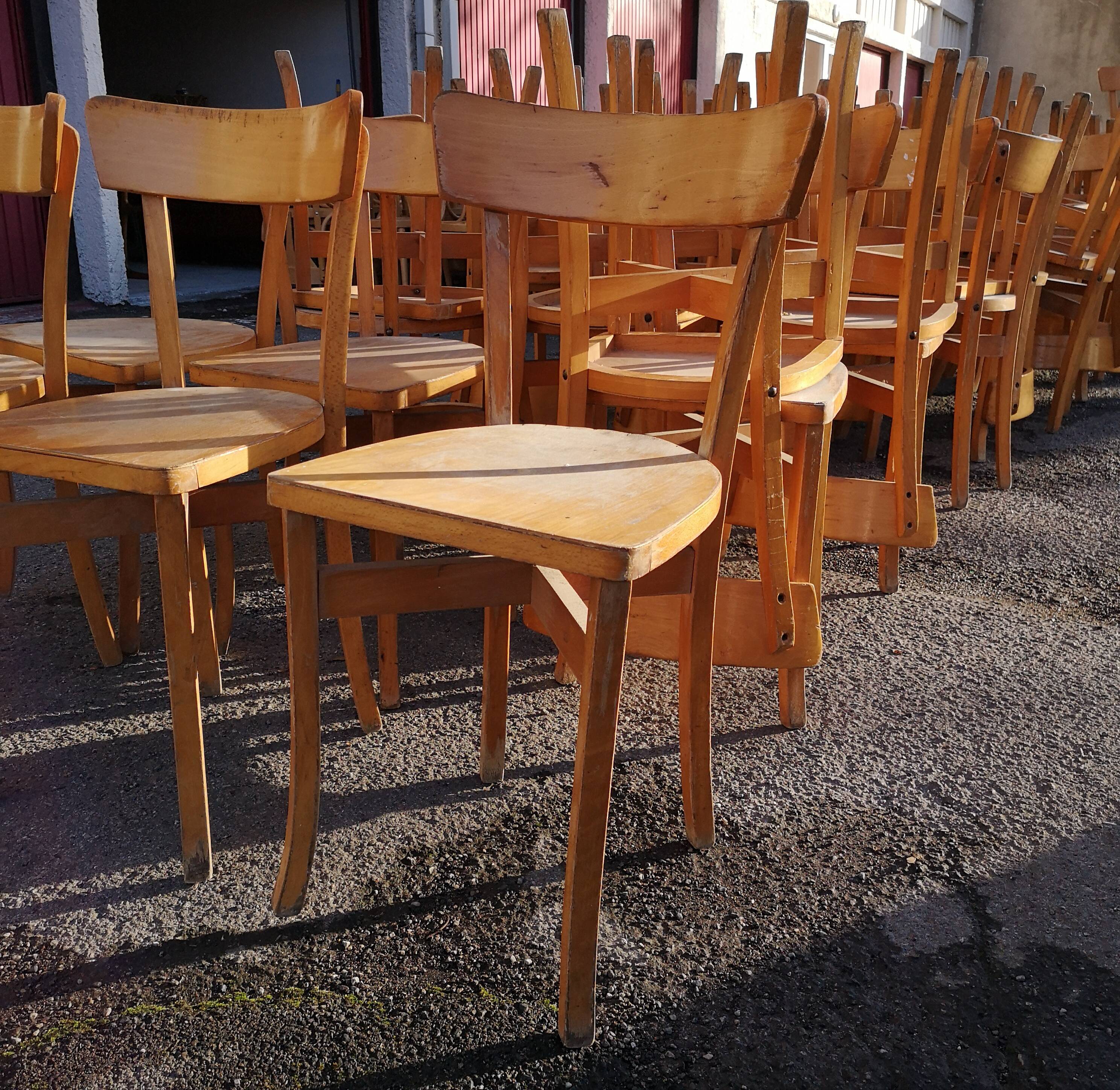 Lot de 30 chaises bistrot