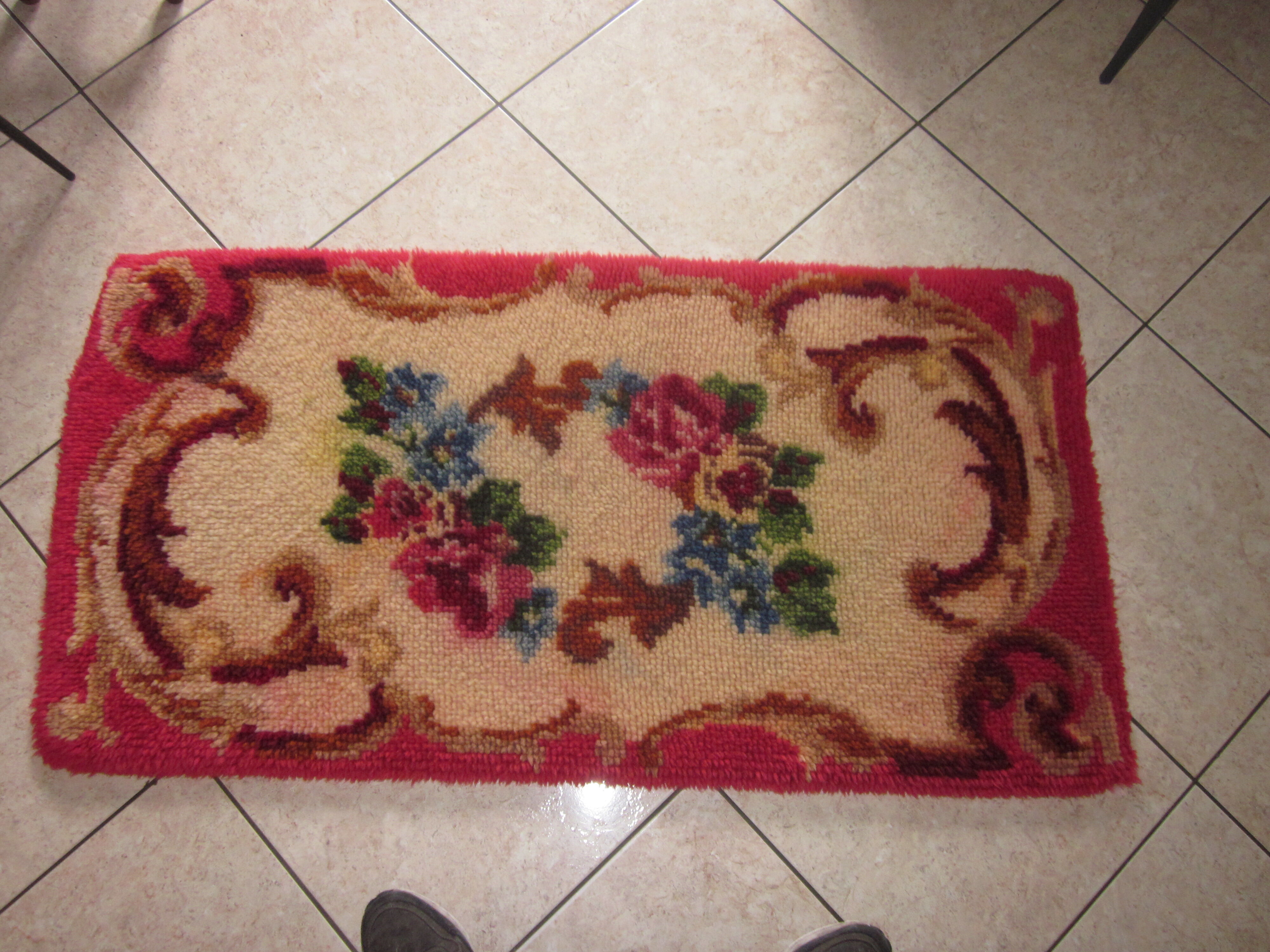 Wool rug 66x126cm