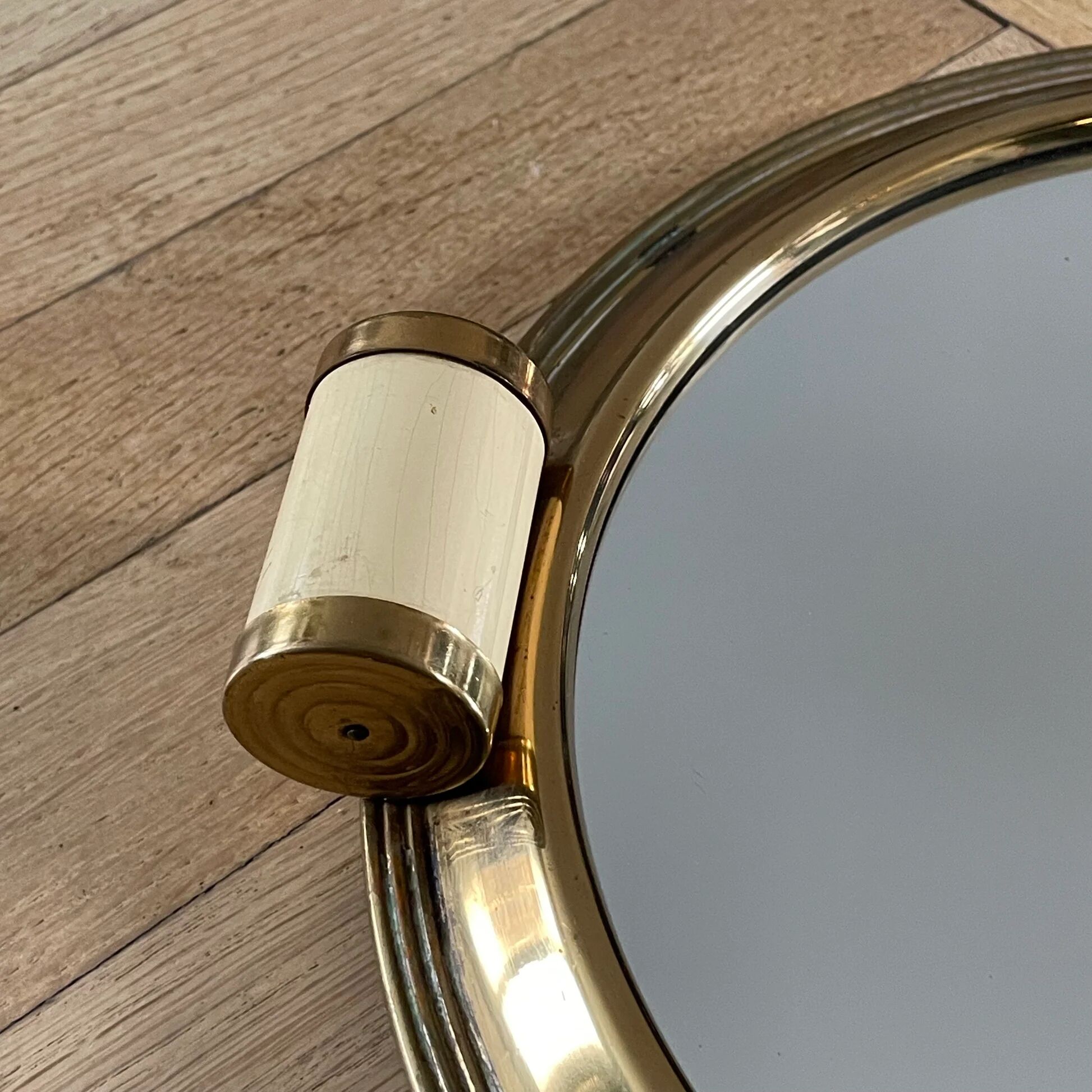 Art Deco mirror plateau from the 1950s.