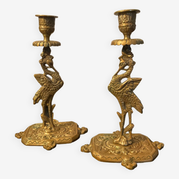 Paire d’anciens bougeoirs en bronze