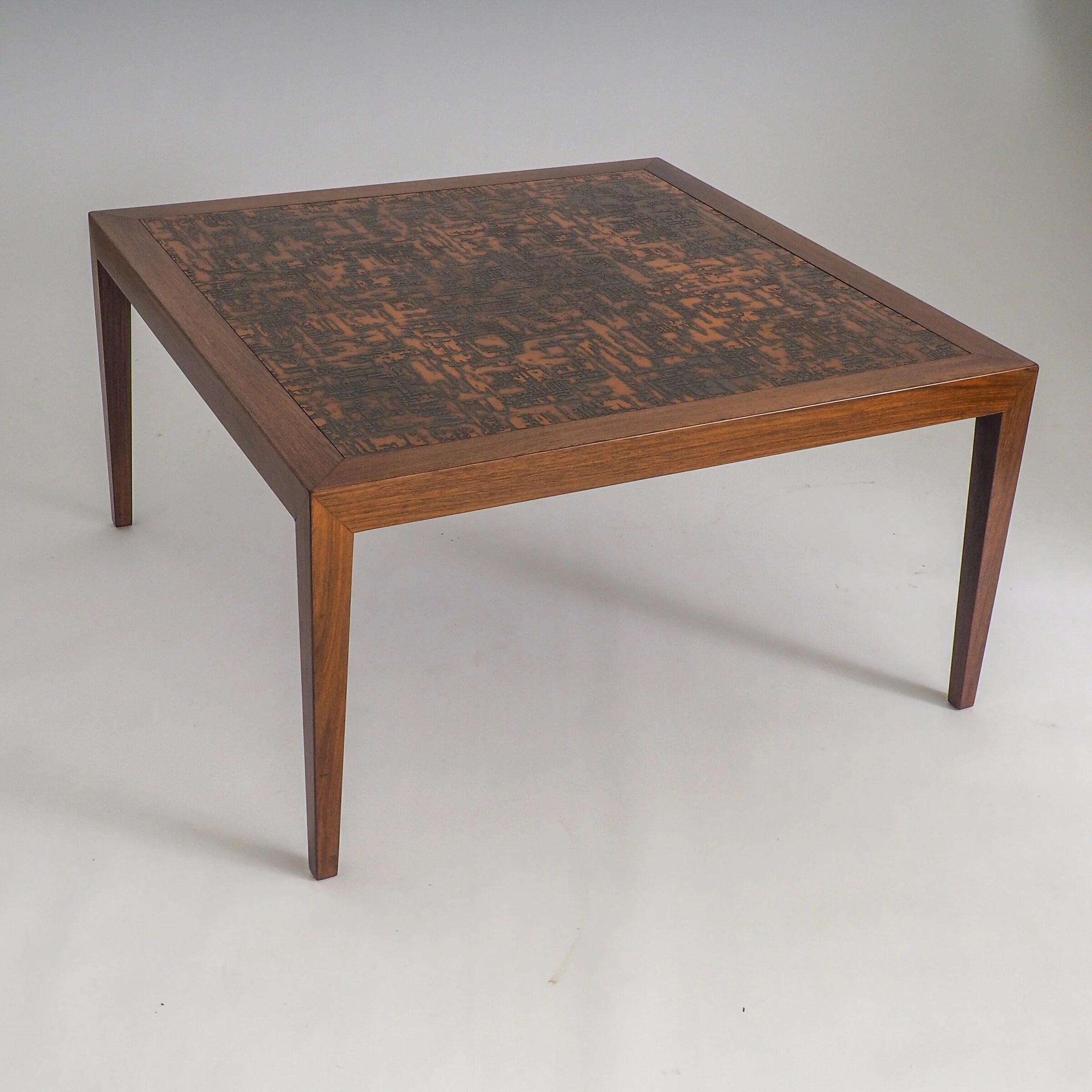 Table basse en teck et cuivre de style mid-century moderne par Severin Hansen