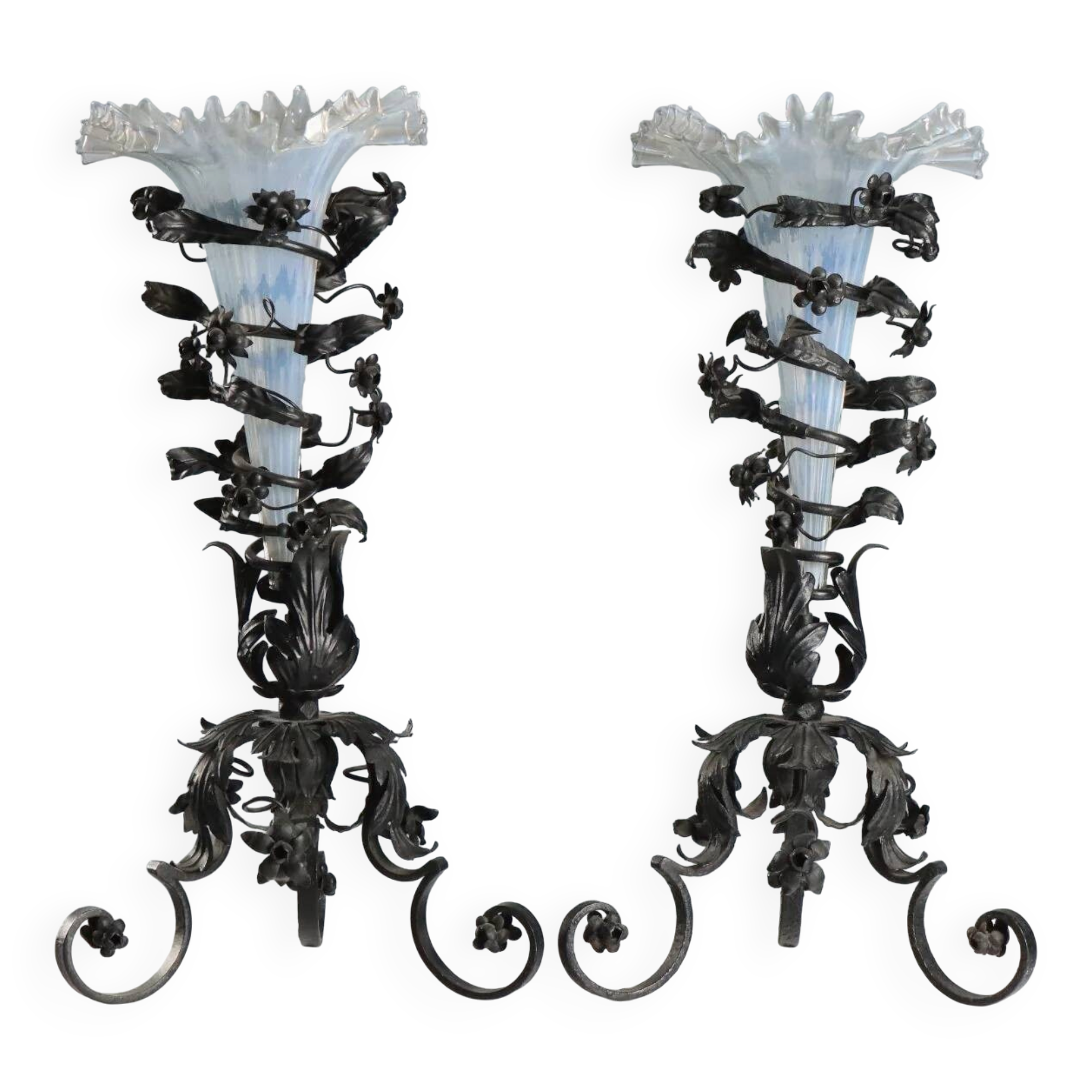 Vases anciens en fer forgé, Italie, XXe siècle