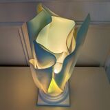 Corolla lamp