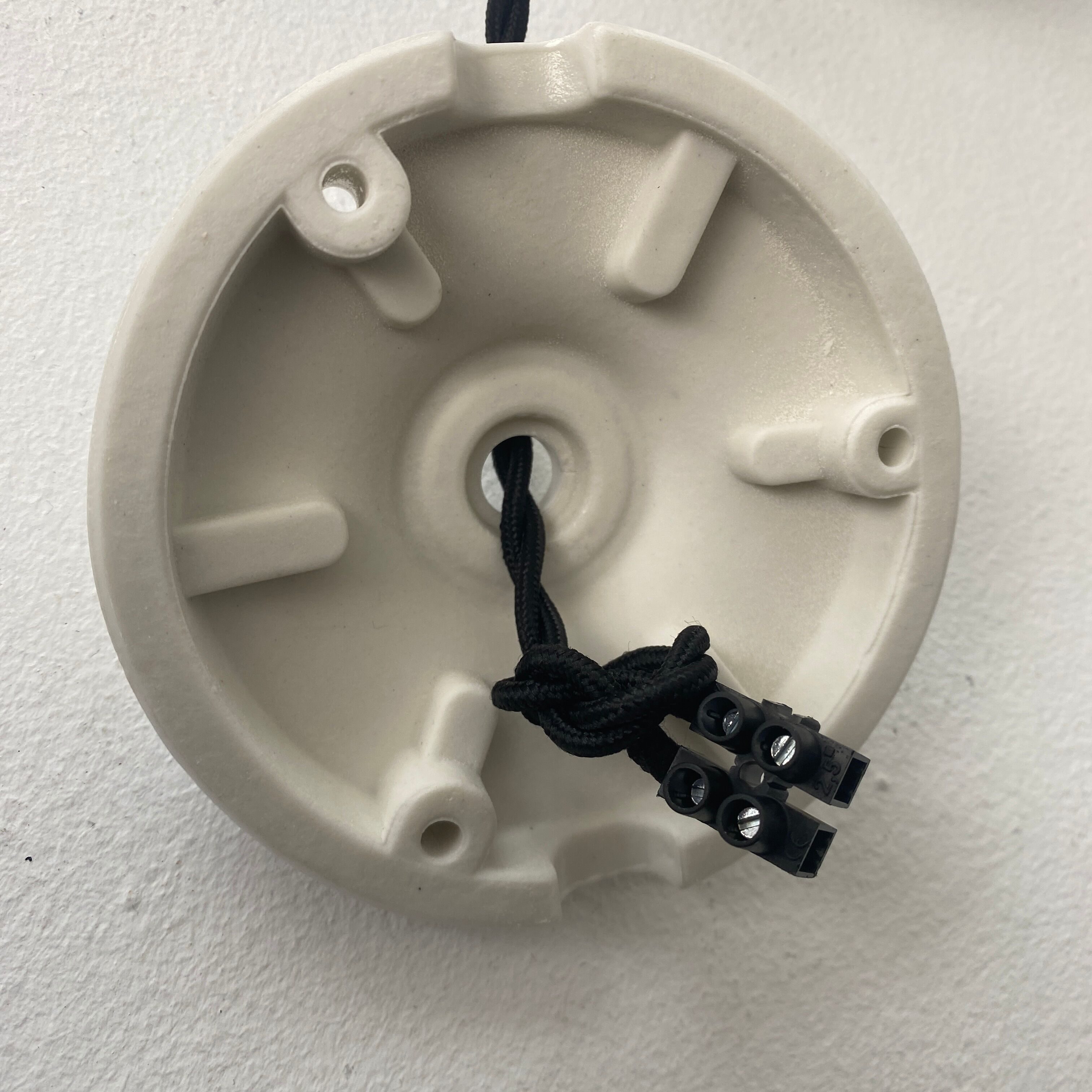 Lot 3 suspensions in vintage opaline 12 cm