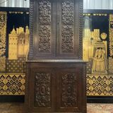 Renaissance style two-part sideboard in carved solid oak
