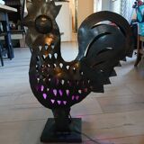 Wrought iron table lamp/rooster