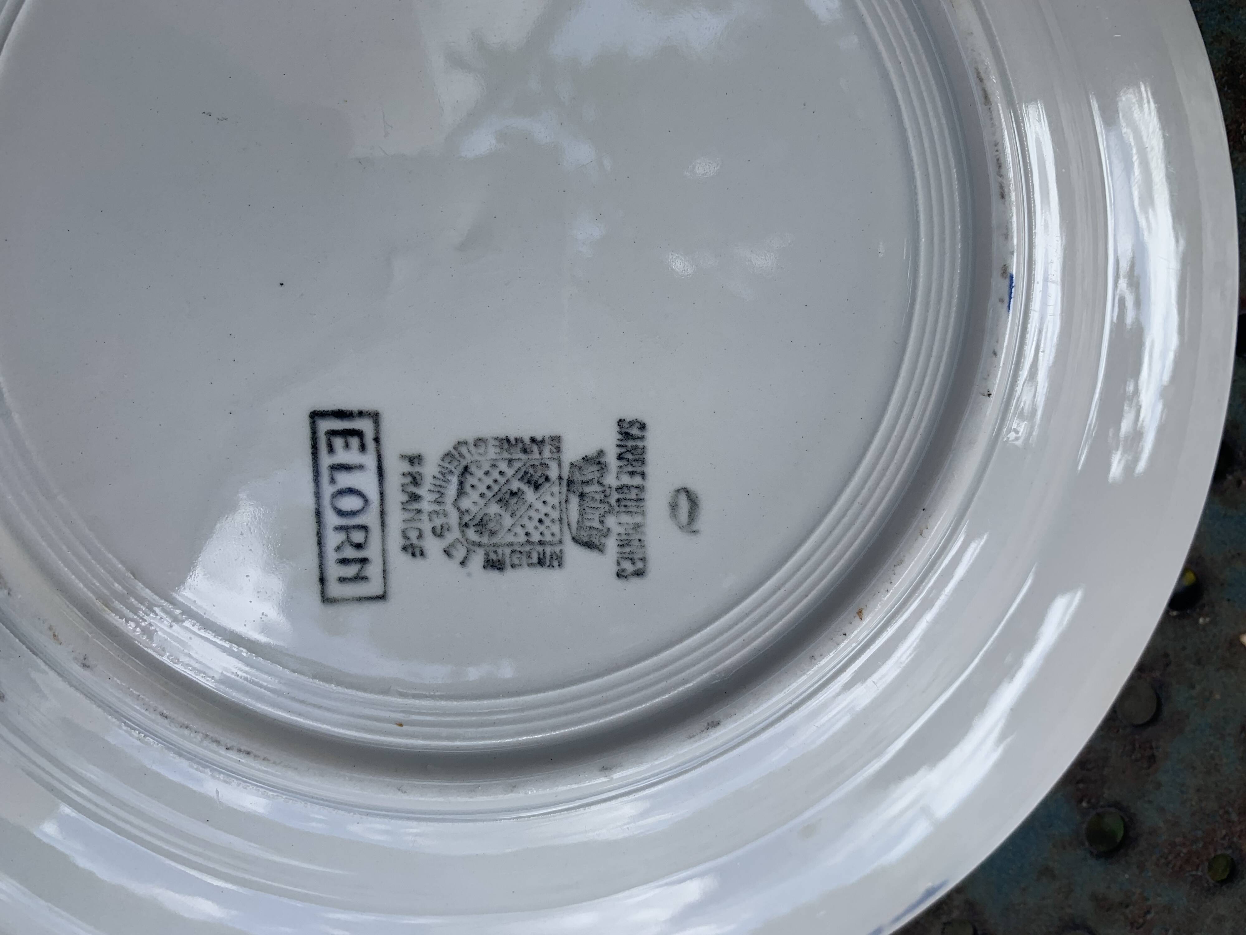 4 flat plates Gaulois model, Creil and Montereau and Elorn, Digoin Sarreguemines, collector