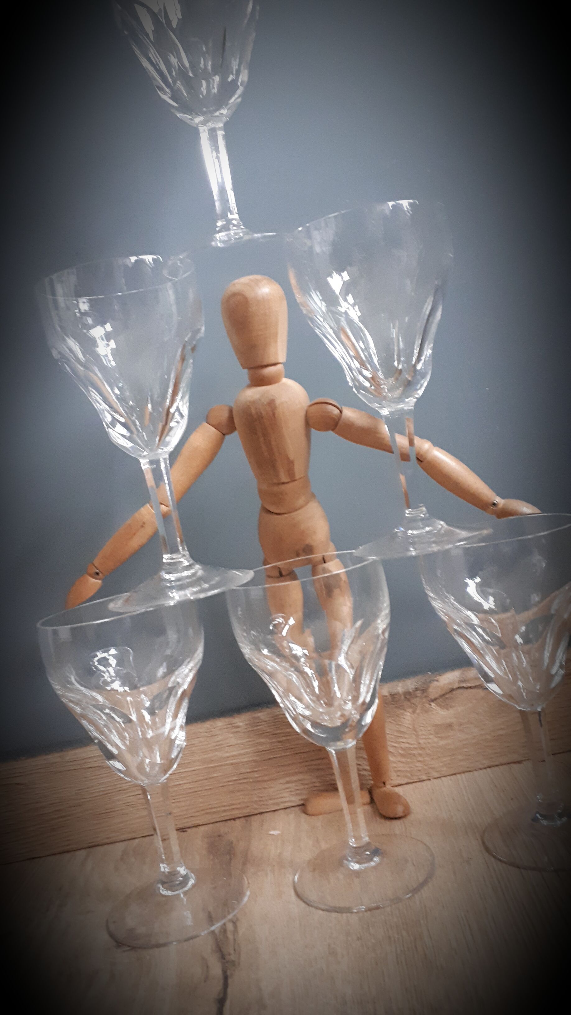 Set 6 wine glasses