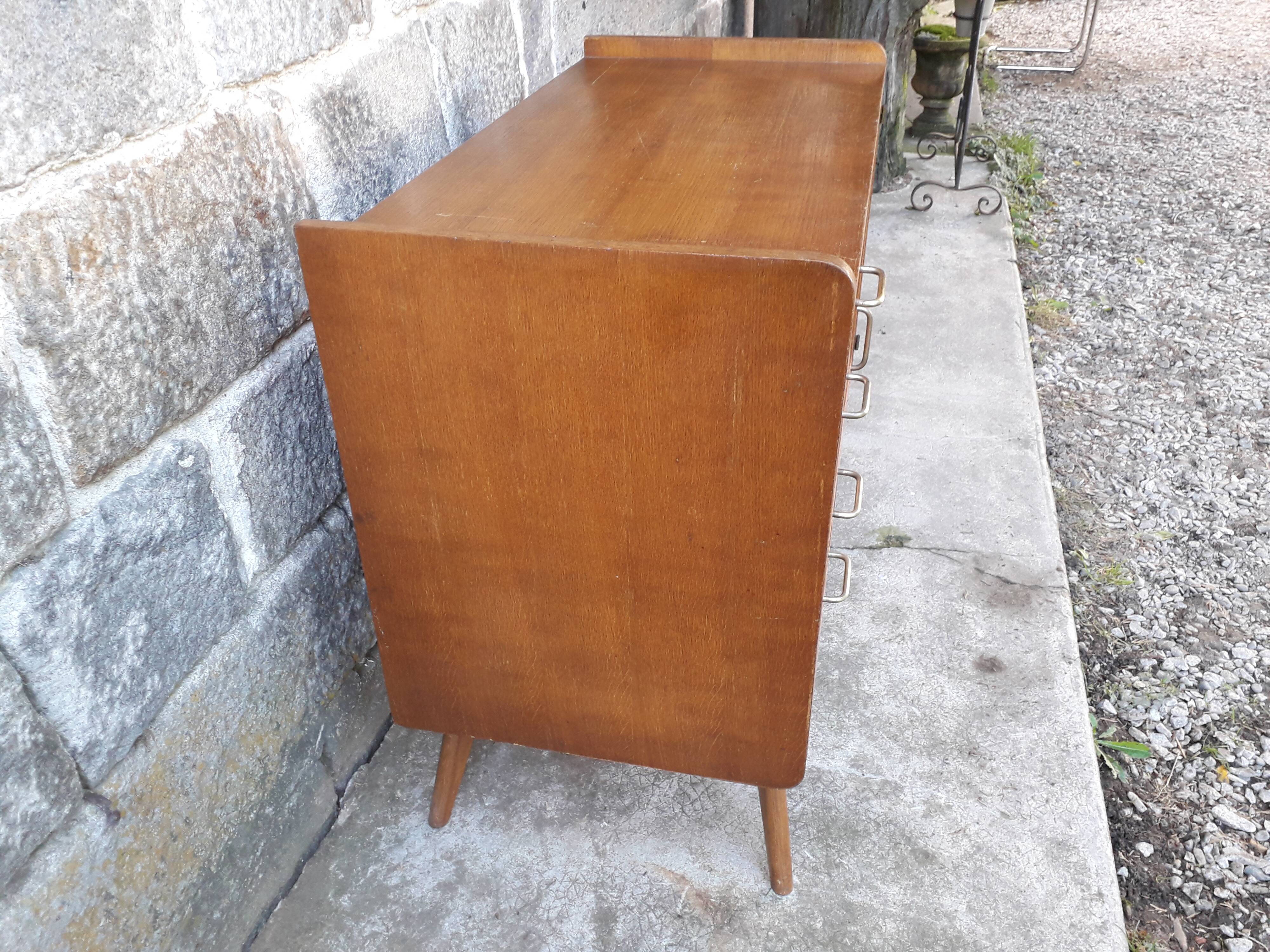 Vintage dresser compass feet