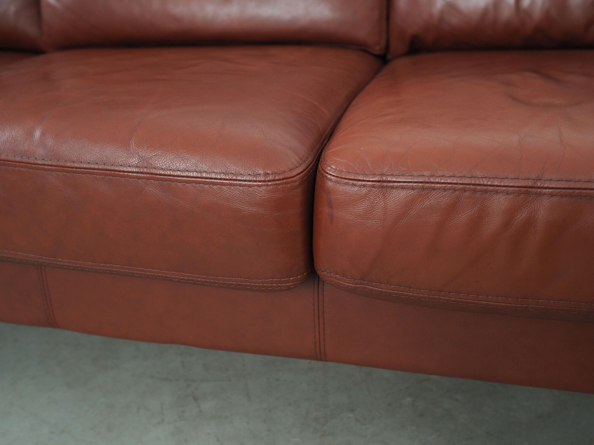 Brown leather sofa, Danish design, 1960s, production: Denmark