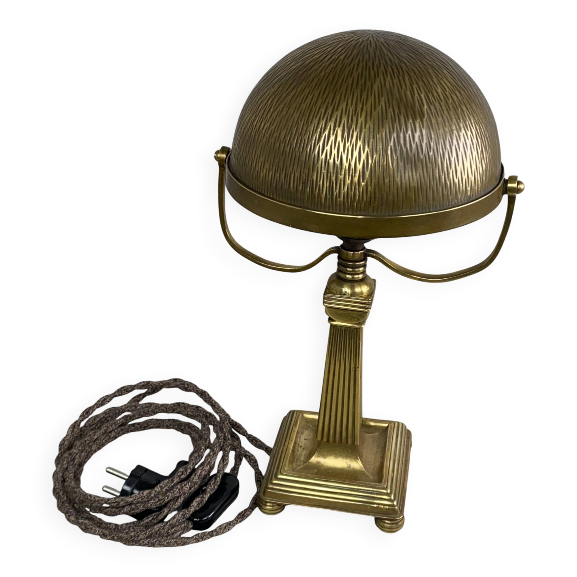 Lampe de table en laiton dans le style de la sécession viennoise
