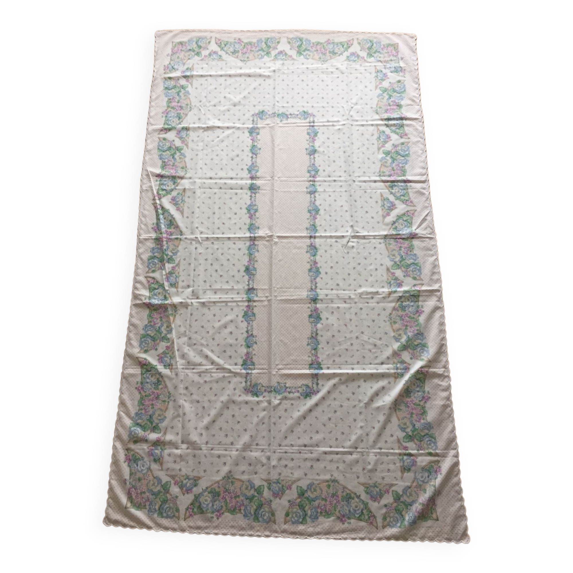 Vintage rectangular floral tablecloth