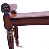 Oriental-style bench