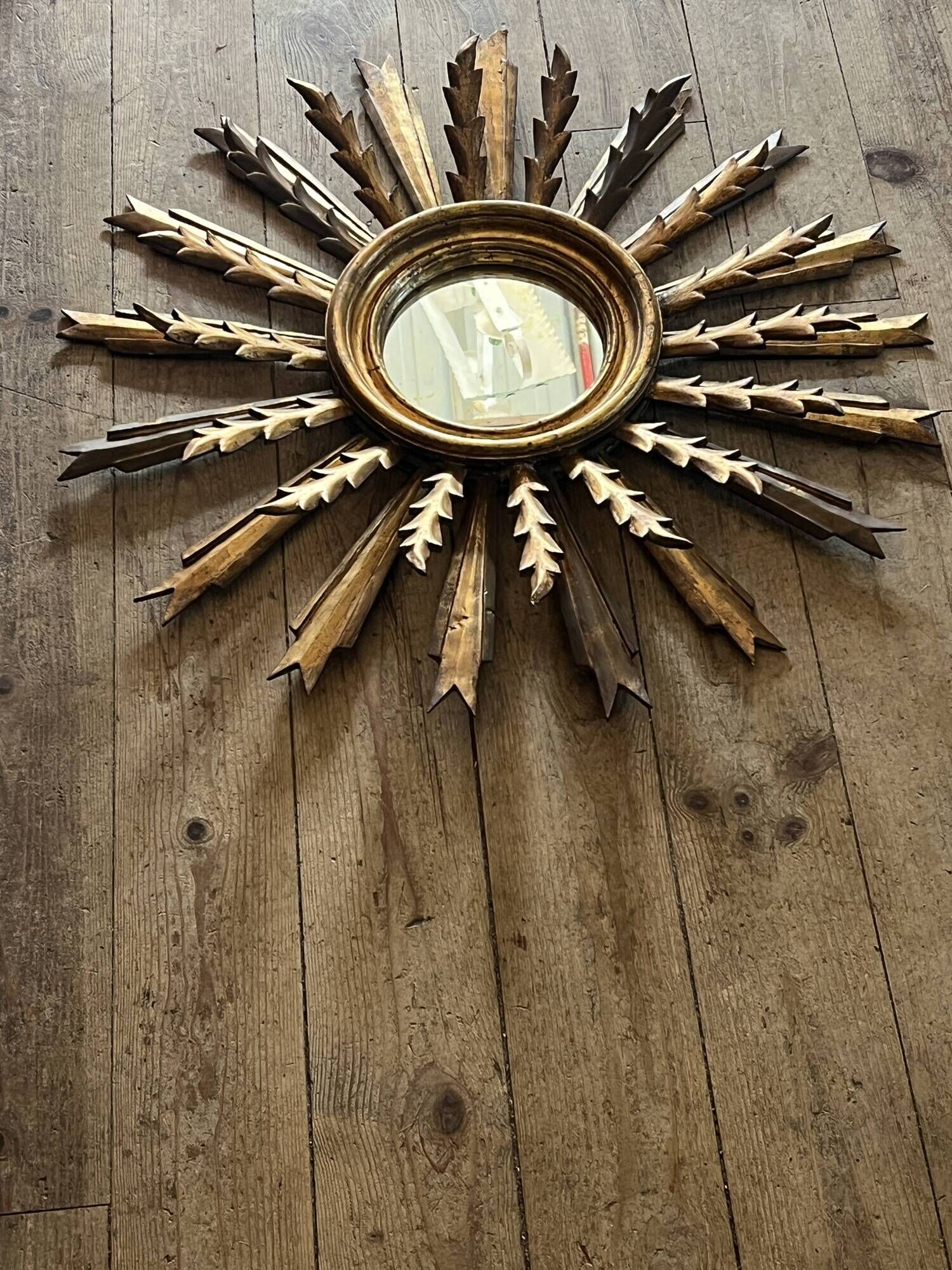Sun mirror