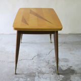 Meal table with extension cords