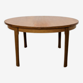 Scandinavian oval table - 405