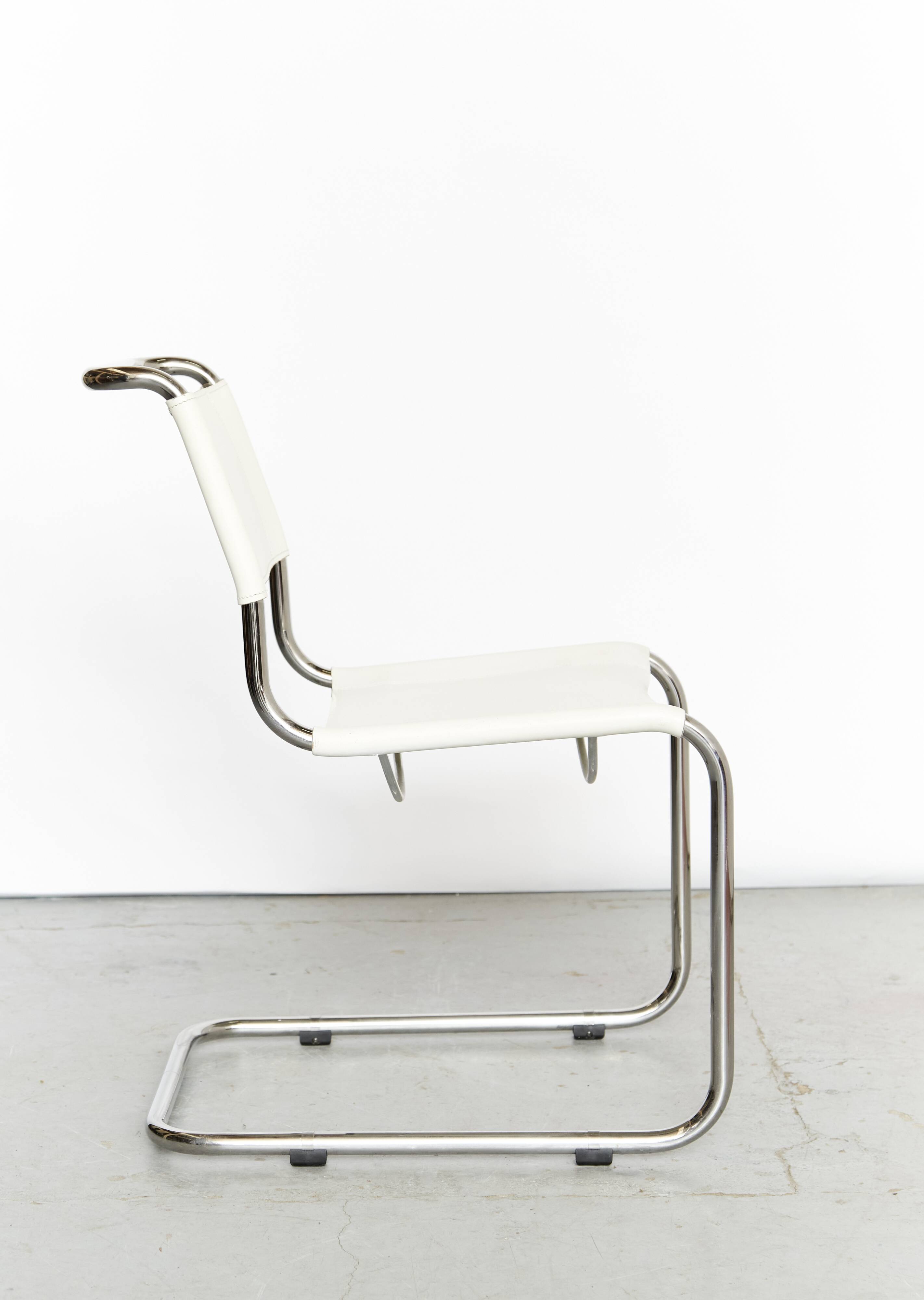 Chaises  S33 Mart Stam Thonet, lot de 4