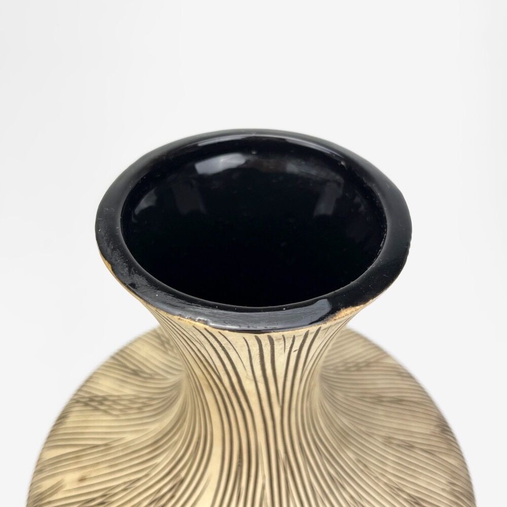 Striated ceramic vase design 1950