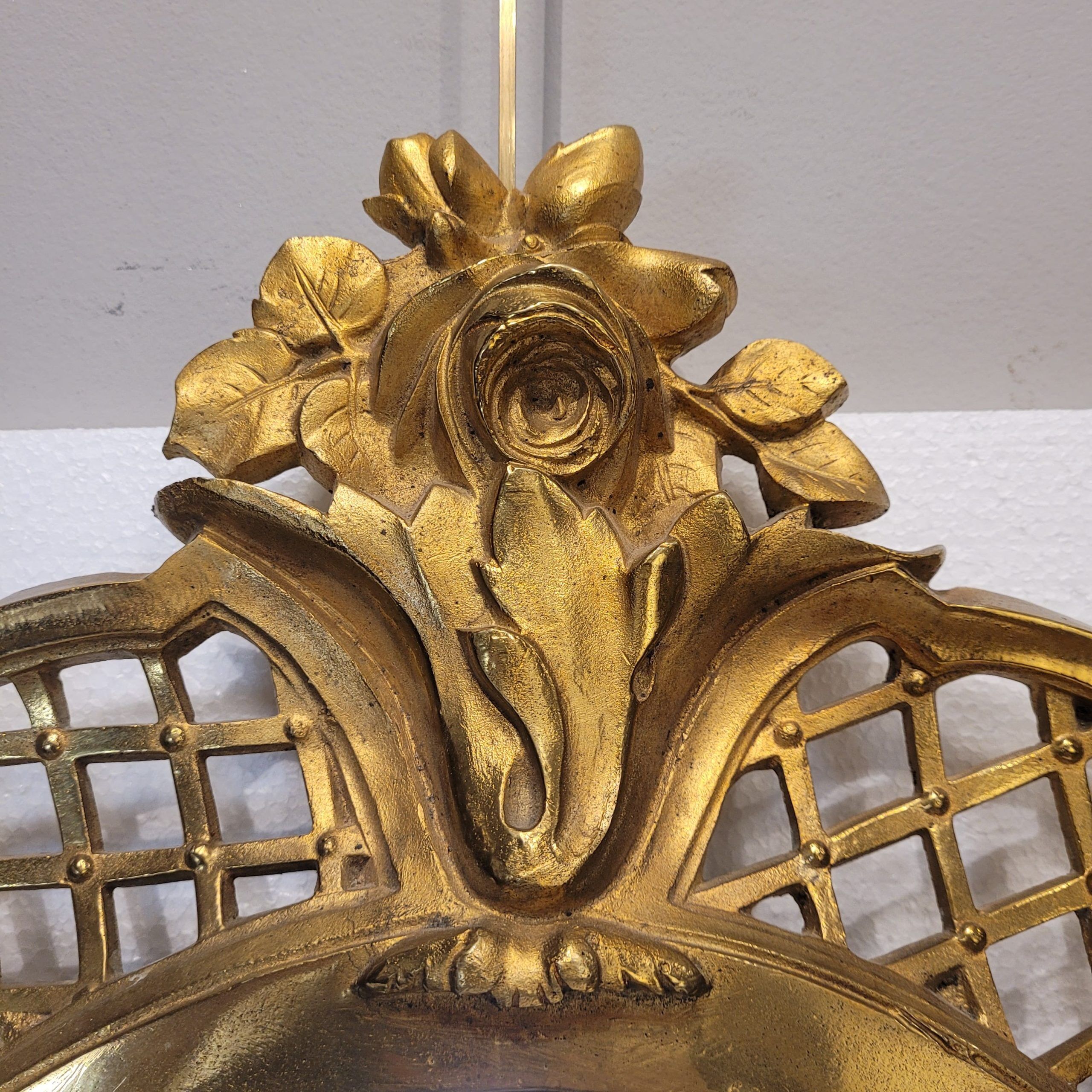 Convex "Witch mirror", gilt bronze frame, 1950s - France