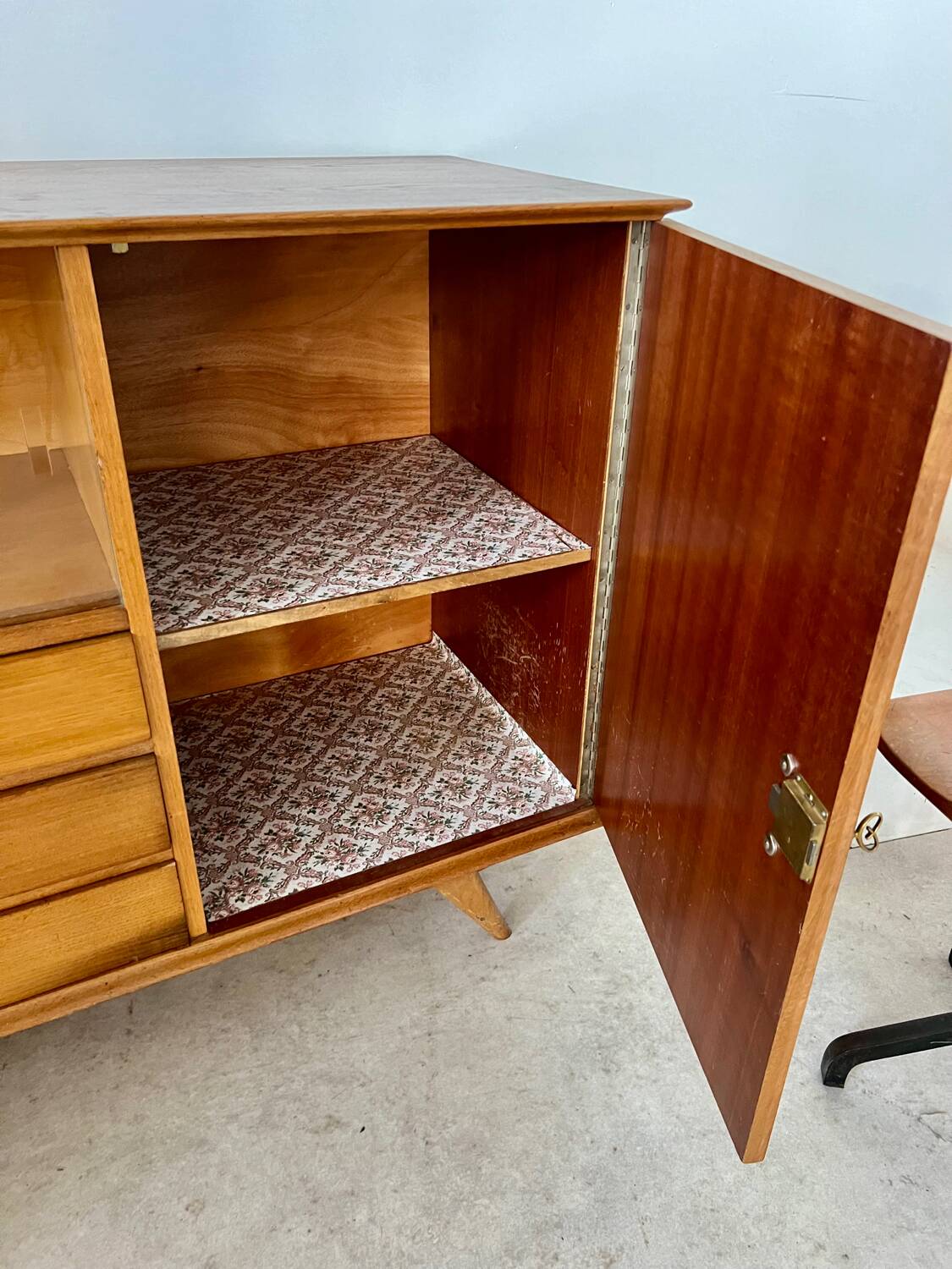 Old oak sideboard from the 50s, reconstruction period
