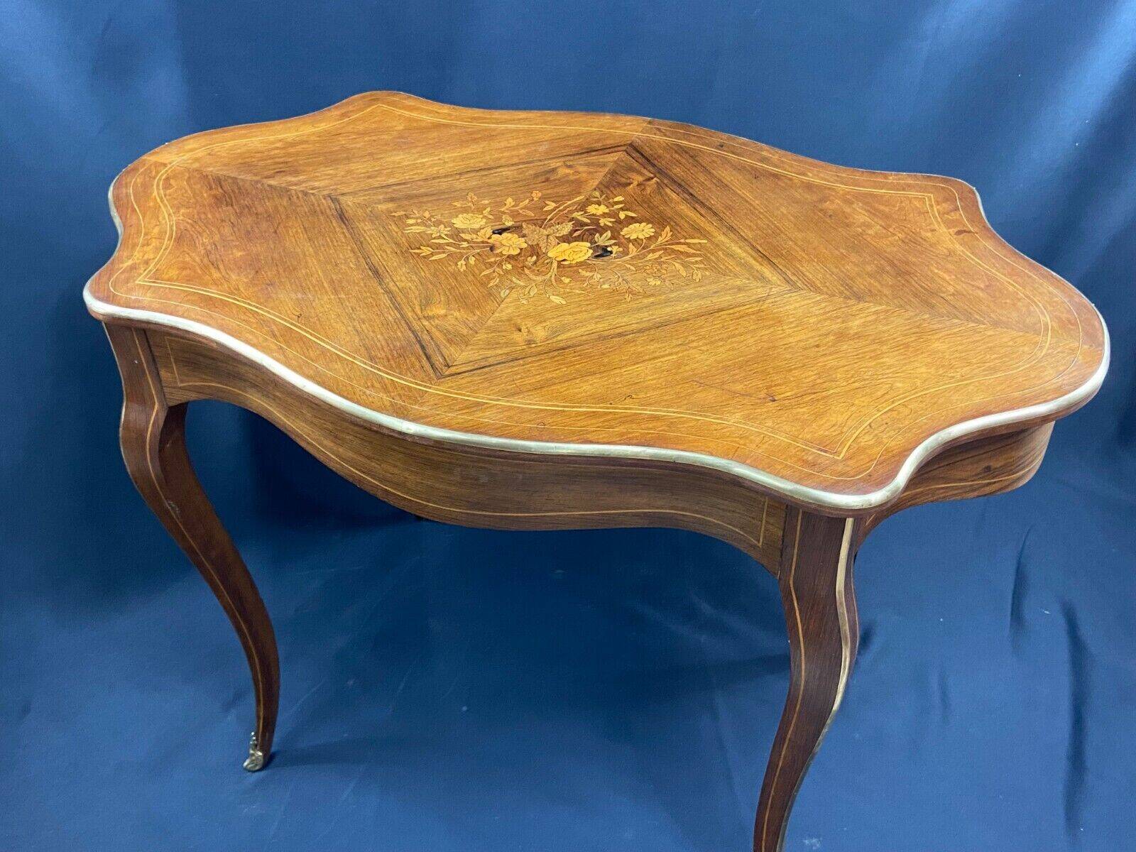 Louis XV style violin-shaped inlaid writing table desk