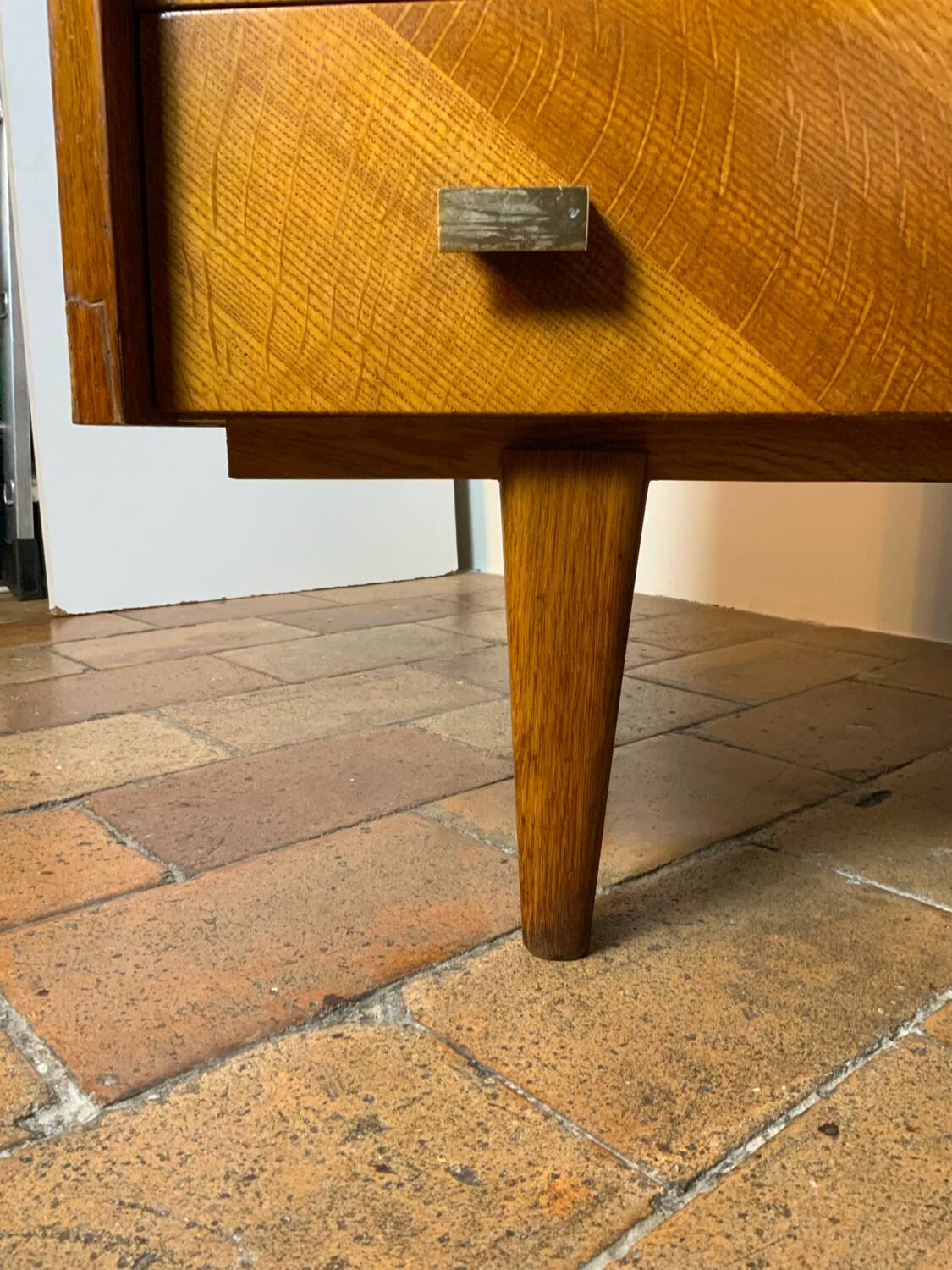 Vintage chest of drawers