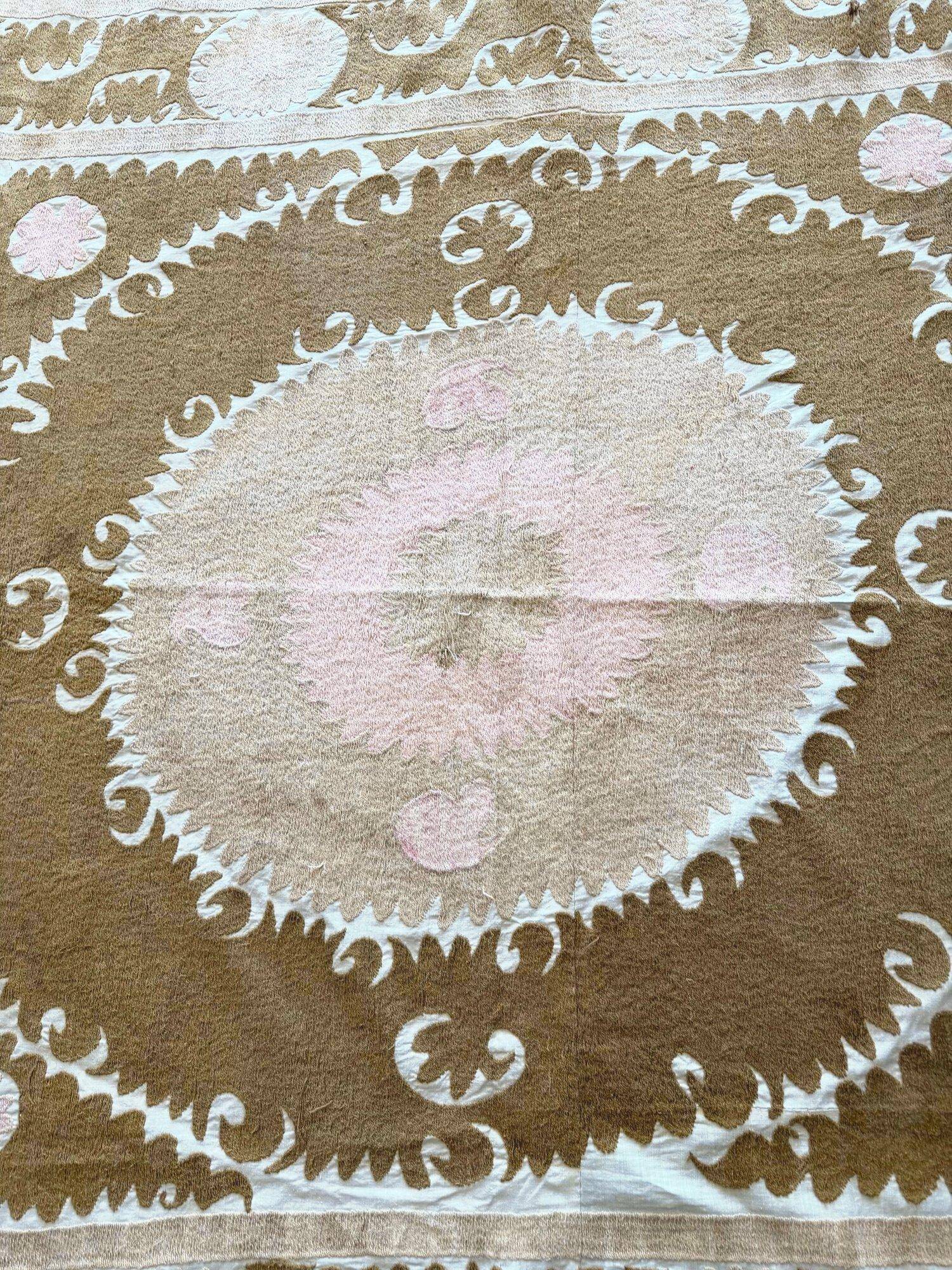 Vintage hand-embroidered tablecloth 156x162 cm