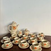 Vintage coffee service, Bergen model of the Faïences de Saint Amand