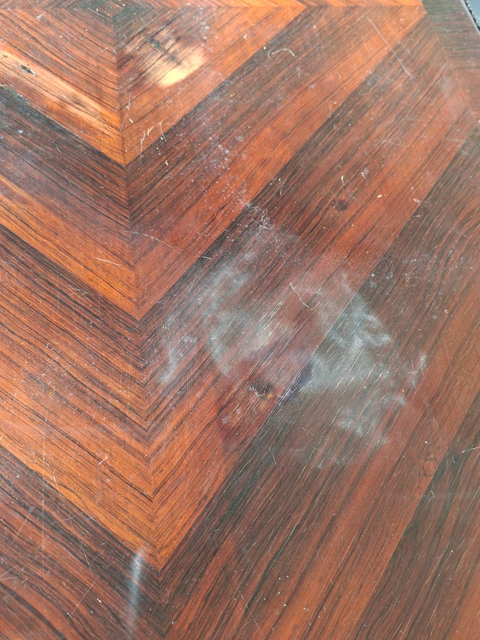 Scrivania Vintage in Stile Neoclassico