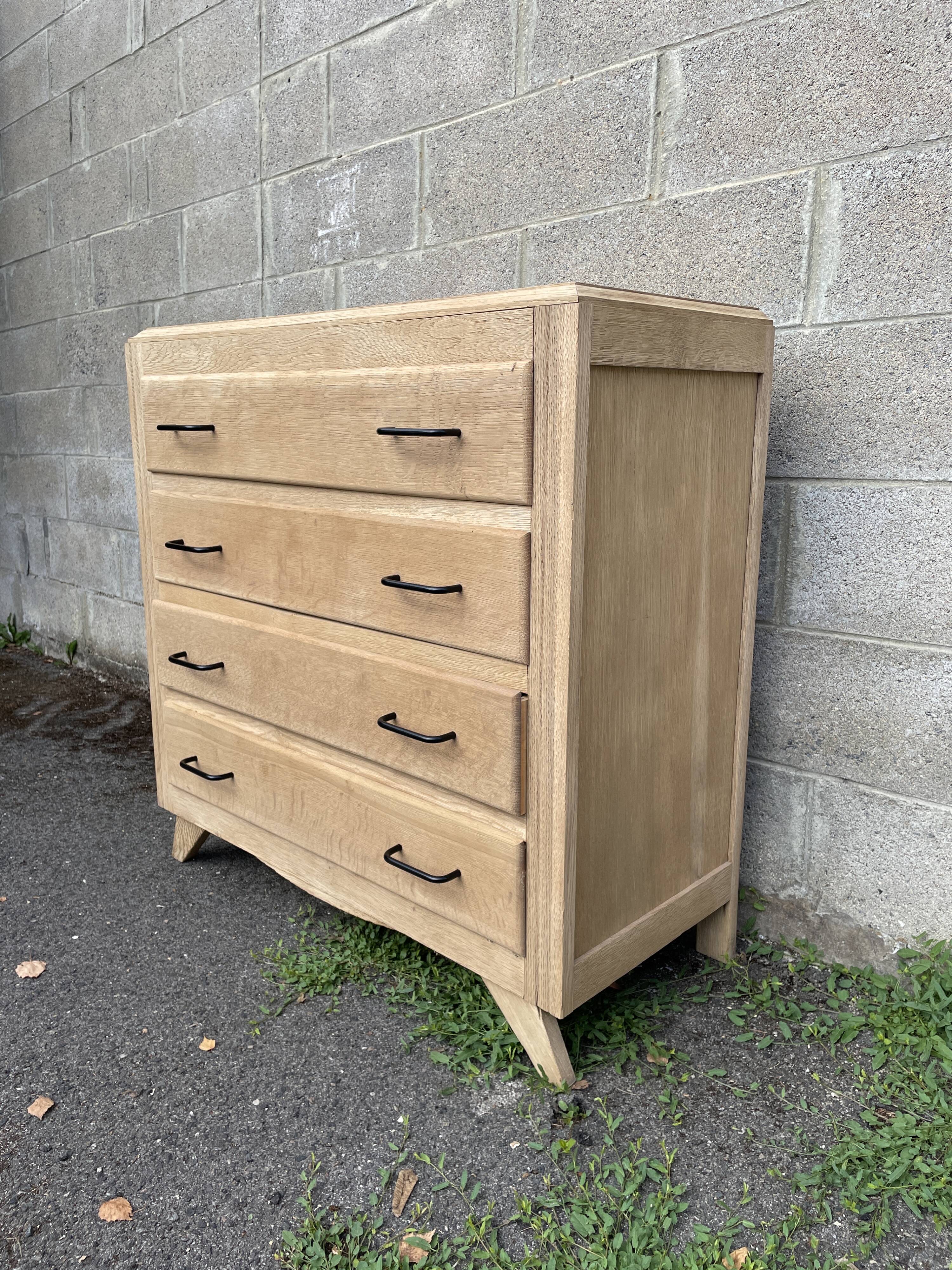 Old dresser restyled