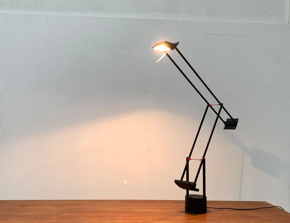 Postmodern Italian Tizio table lamp by Richard Sapper for Artemide, 1970s.