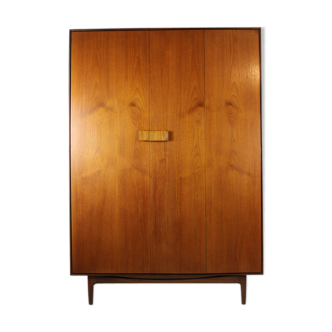 Garde-robe mid- century en teak par Ib Kofod-Larsen