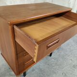 Vintage Scandinavian chest of drawers