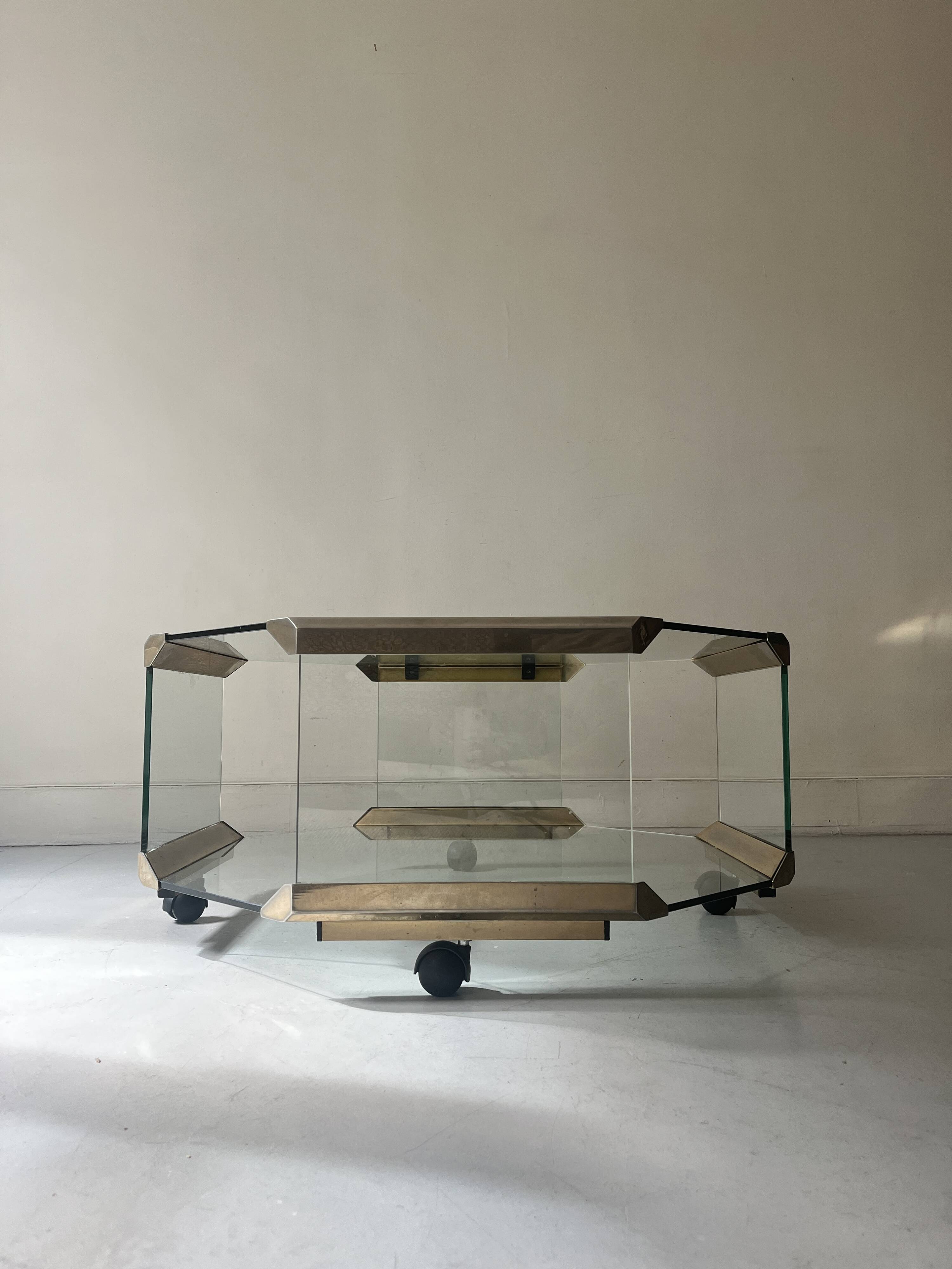 Hexagonal coffee table on wheels in glass and brass by Galloti & Radice, Italy 1970