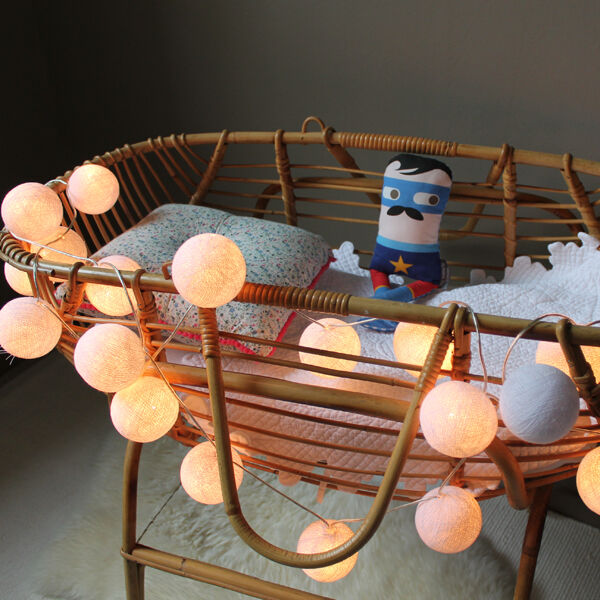 Couffin en rotin vintage