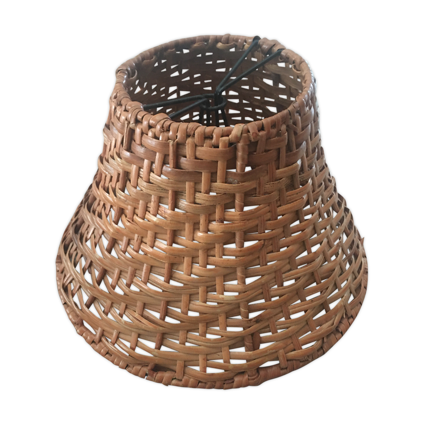 Rattan lampshade