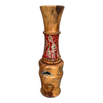 Vase en bois avec décor cloisonné